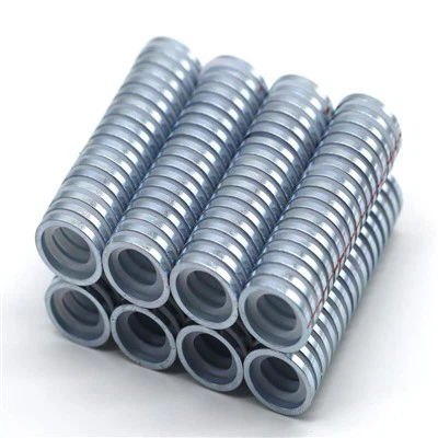 Pot fi folosiți magneții în formă de inel în senzori?